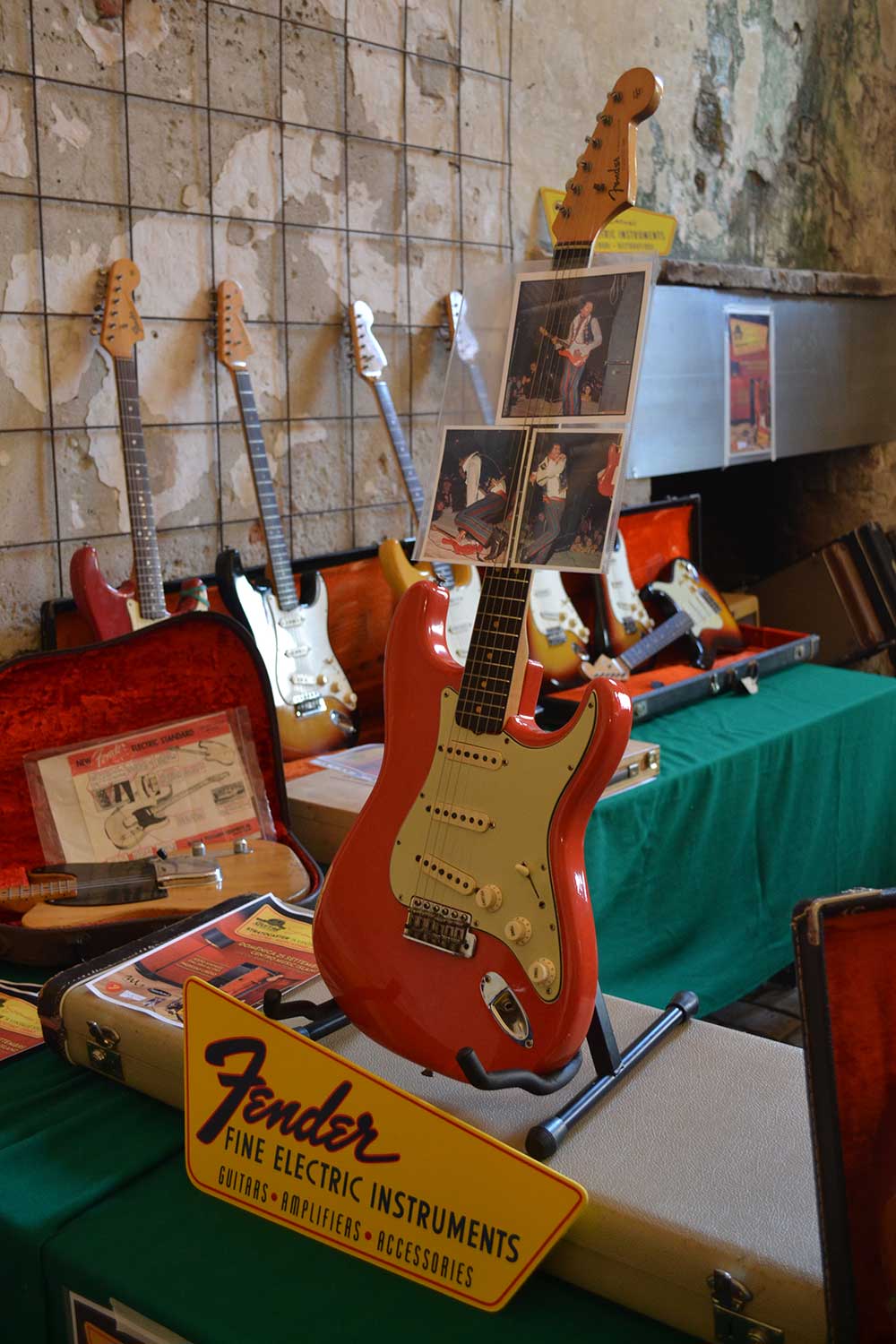 gallery item